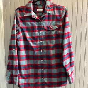 Columbia Red and Blue Checkered Shirt. Beautiful colors. Men’s medium. Like new
